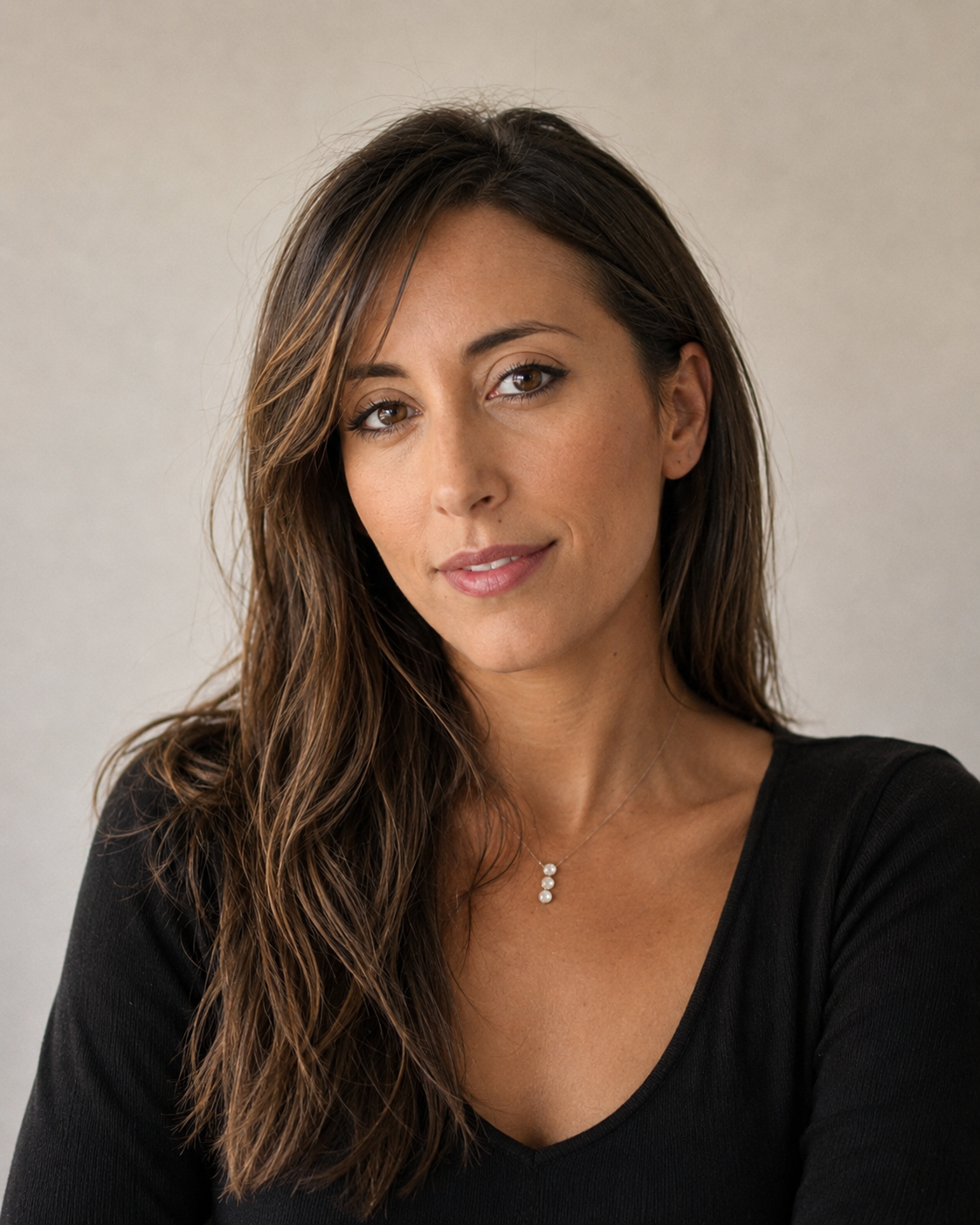 Leïla - Head of Corporate @Leazly