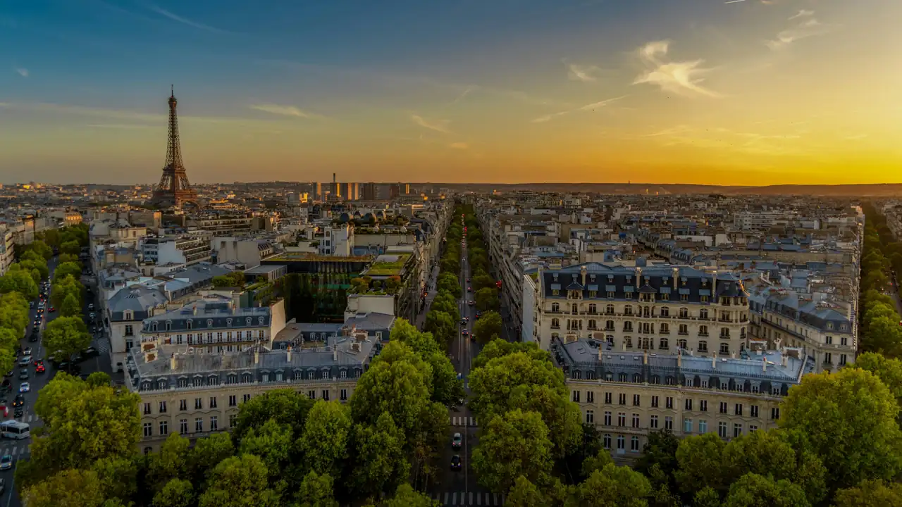 Paris banner